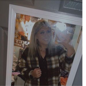 Meet your Posher, Laney